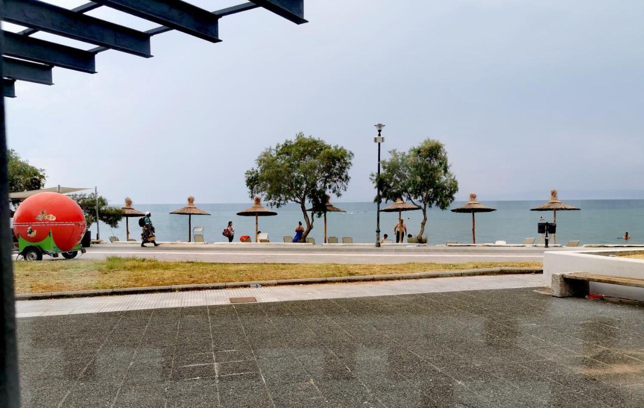 3 By The - Free Parking * Peraia (Thessaloniki)